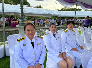 พิธีทำบุญตักบาตรเพื่อถวายเป็นพระราชกุศล ... พารามิเตอร์รูปภาพ 12